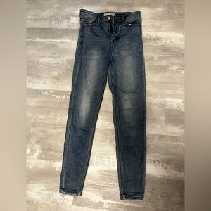 Medium Blue Stradivarius Super High Waist Skinny Jeans Size 4